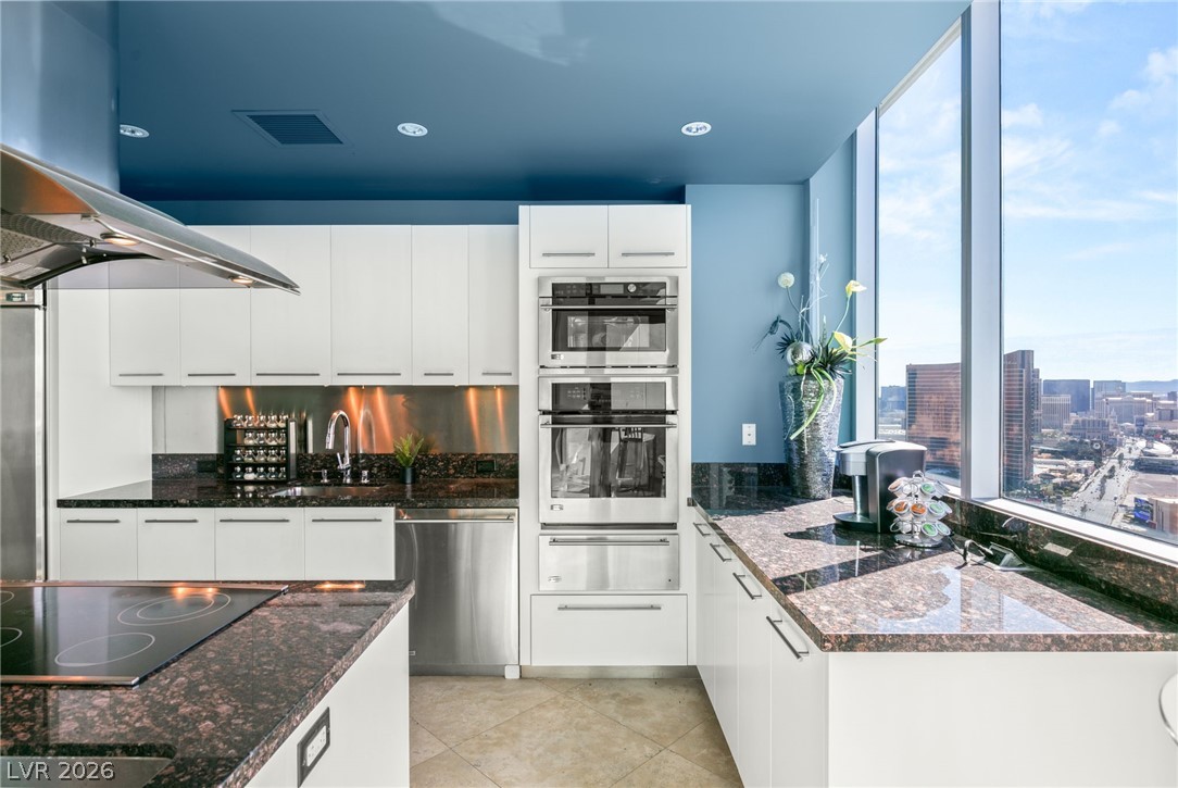 2700 Las Vegas Boulevard 4301