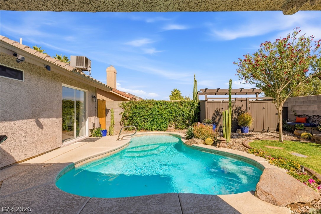 860 Coral Cottage Drive