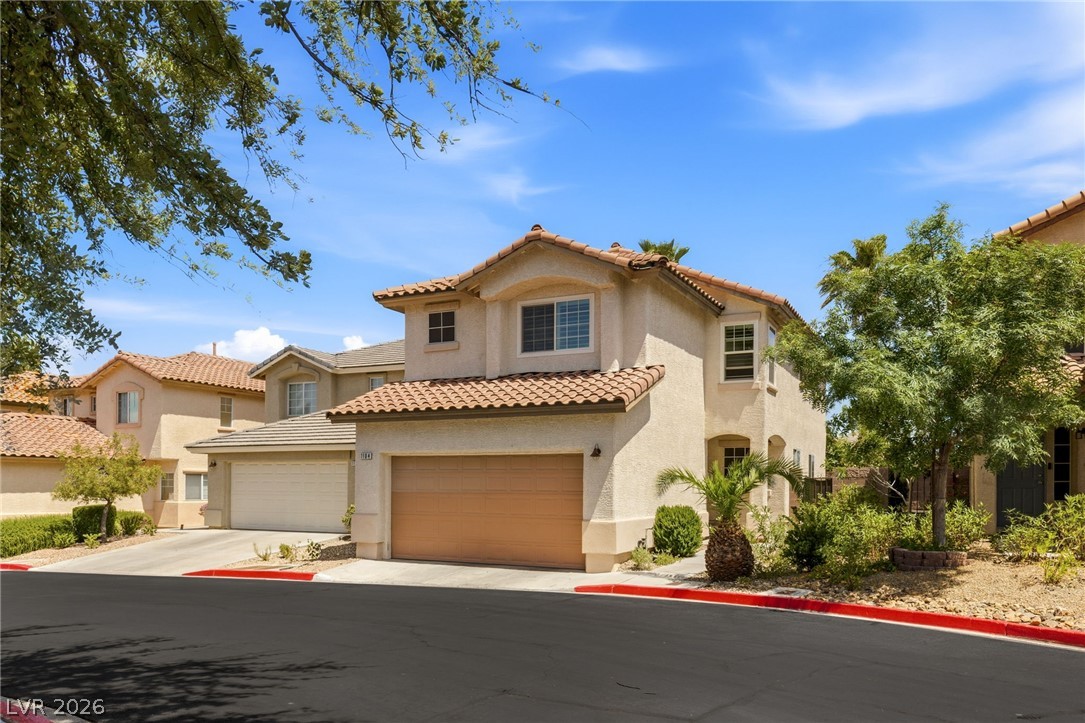 1104 Milpas Lane