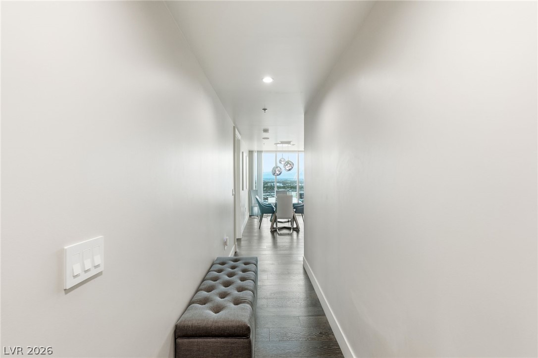 2700 Las Vegas Boulevard 2303