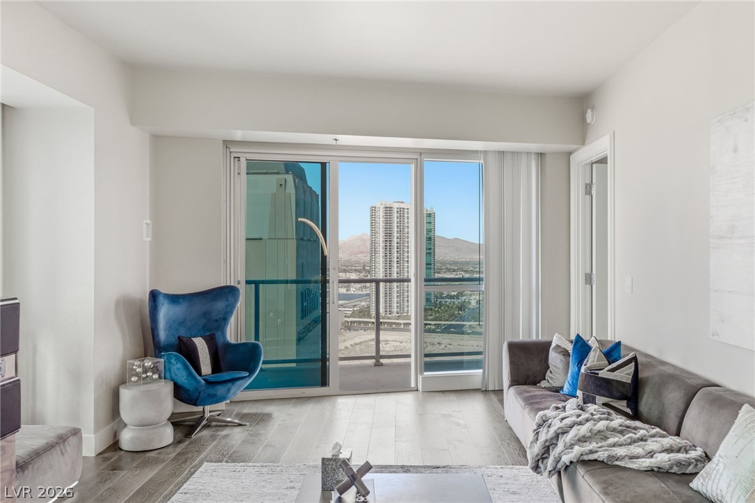 2700 Las Vegas Boulevard 2303
