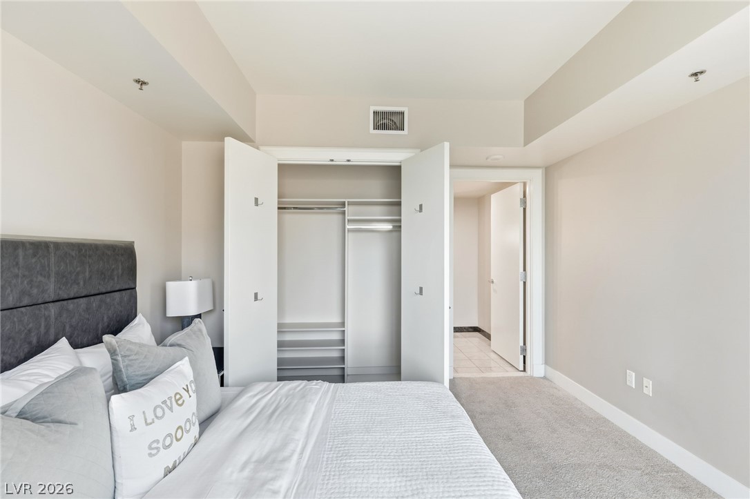 2700 Las Vegas Boulevard 2303