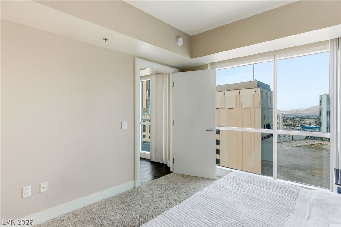 2700 Las Vegas Boulevard 2303