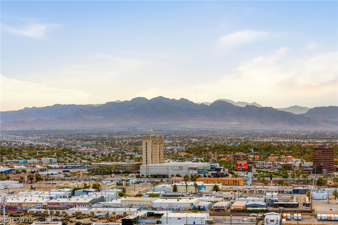 2700 Las Vegas Boulevard 2303