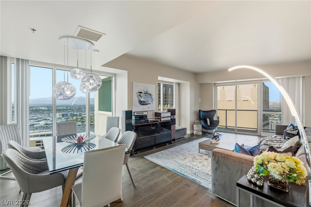2700 Las Vegas Boulevard 2303