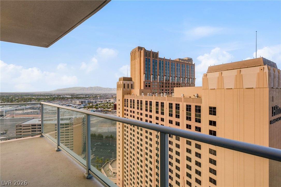 2700 Las Vegas Boulevard 2303