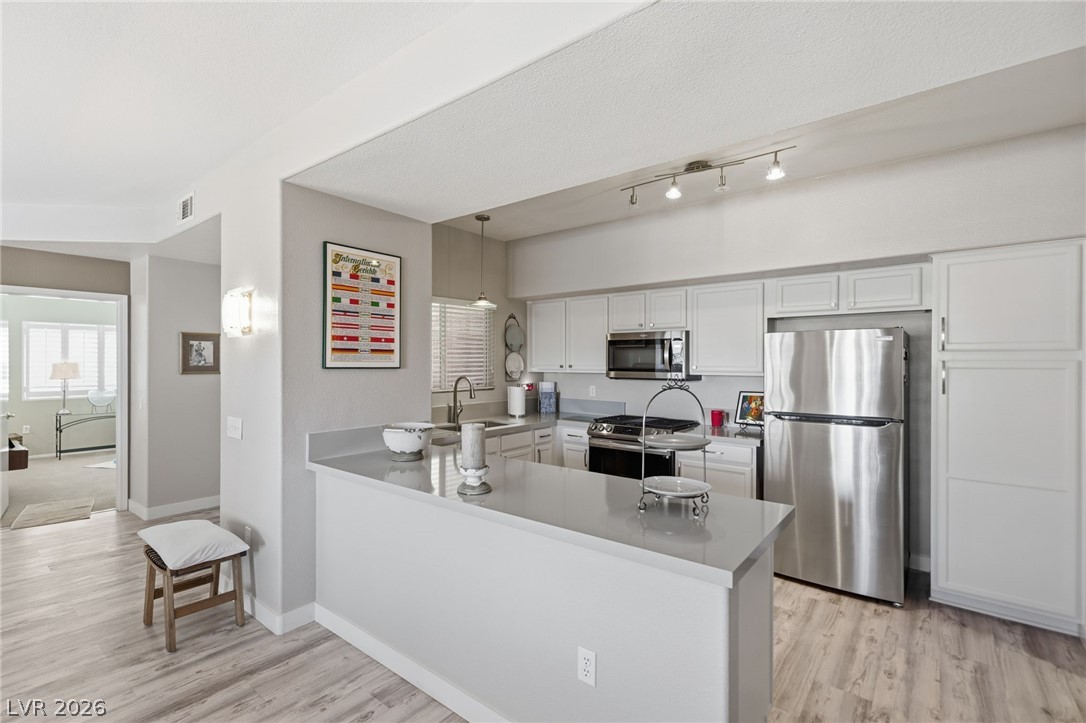 8725 West Flamingo Road 102