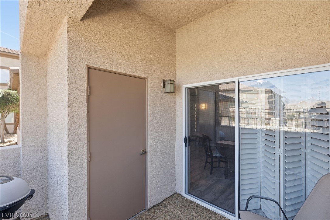 8725 West Flamingo Road 102