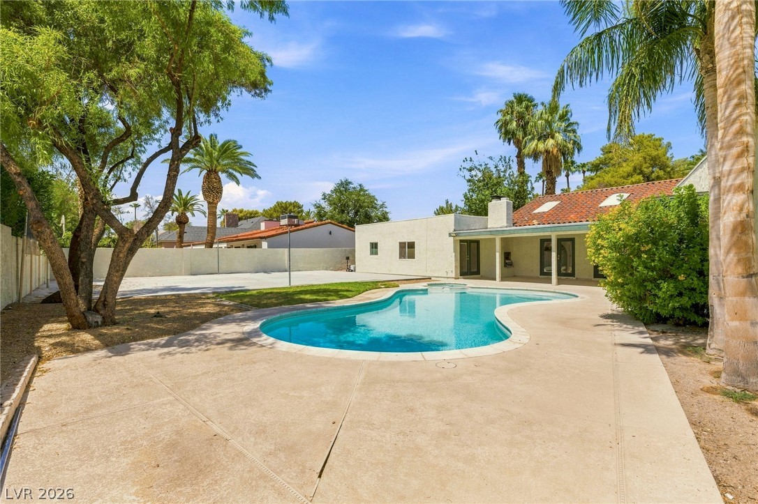 2401 Rancho Bel Air Drive