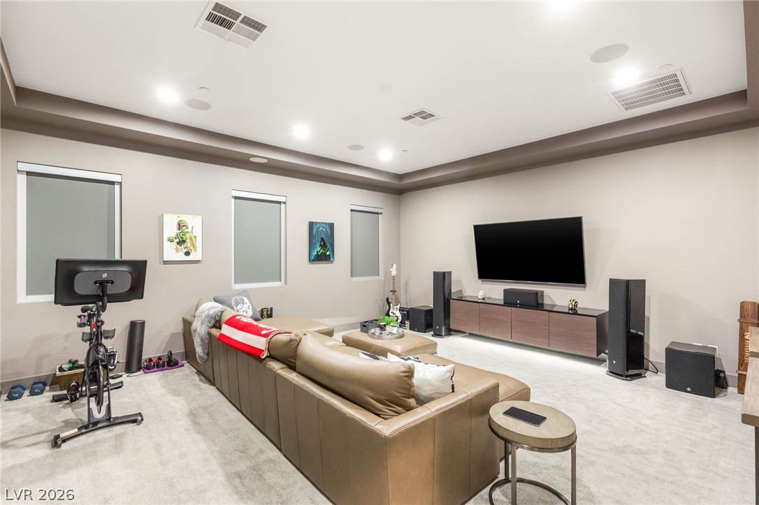 6294 Magnifico Circle
