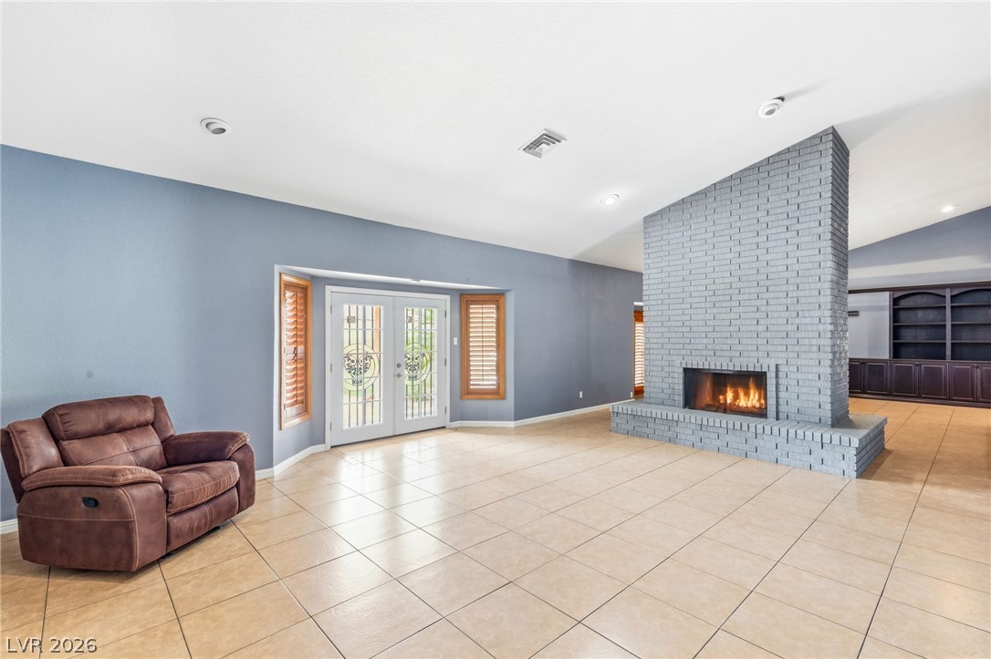 8385 West La Madre Way