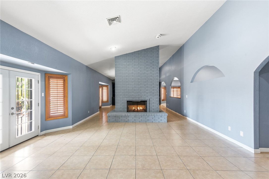 8385 West La Madre Way