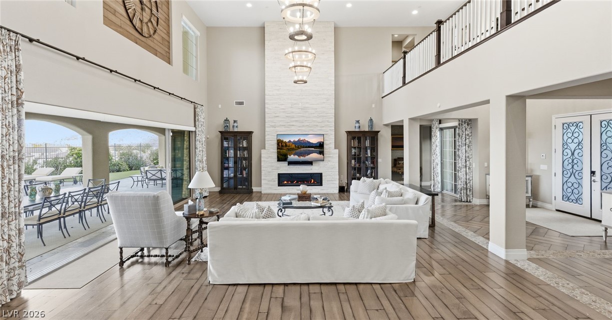 8 Olympia Chase Drive