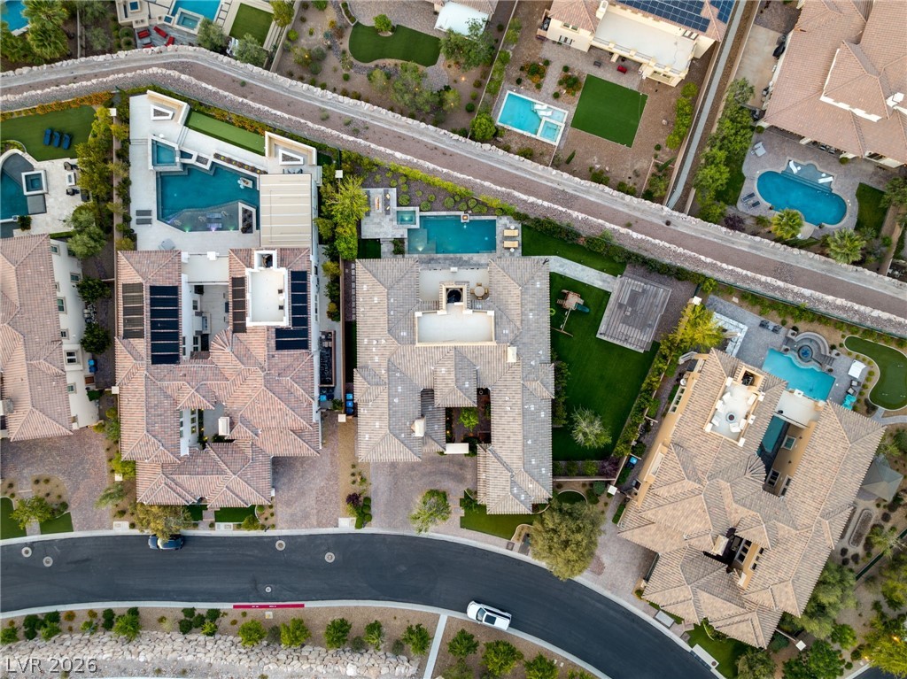 8 Olympia Chase Drive
