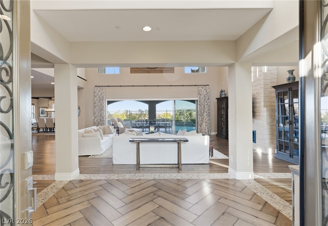8 Olympia Chase Drive