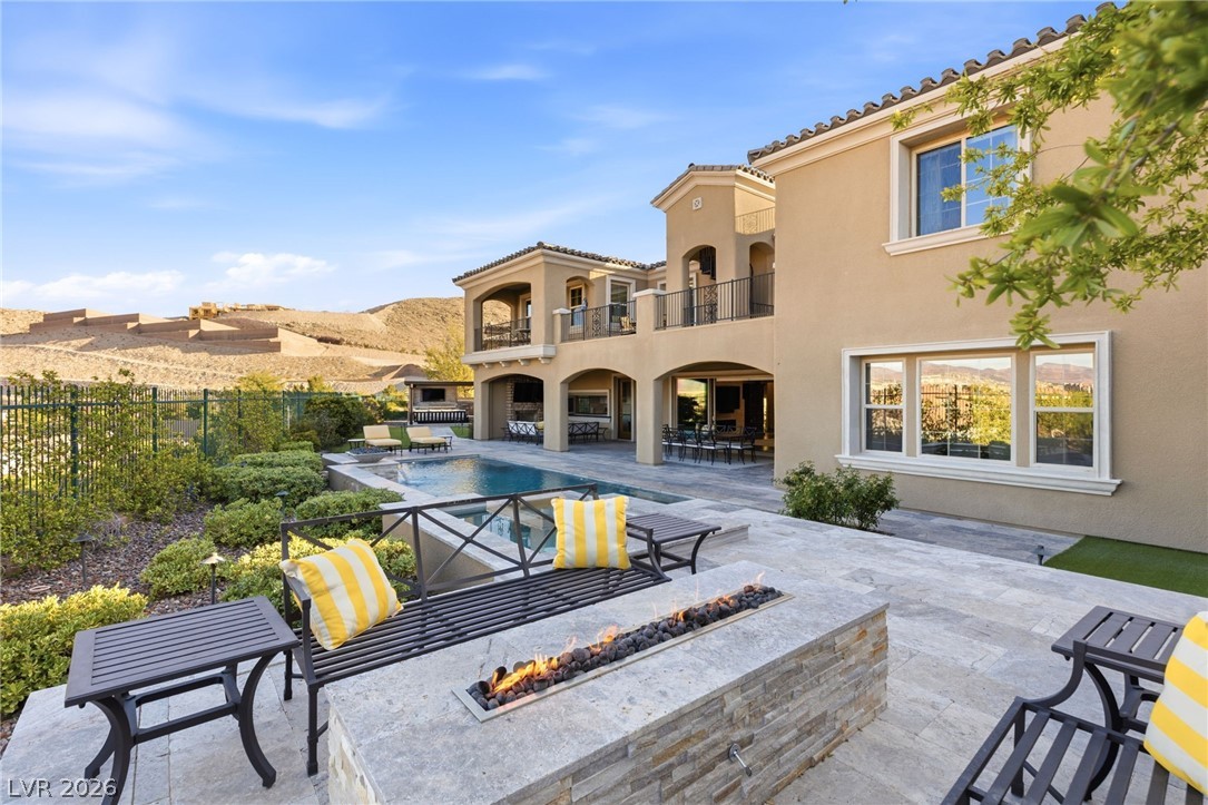 8 Olympia Chase Drive