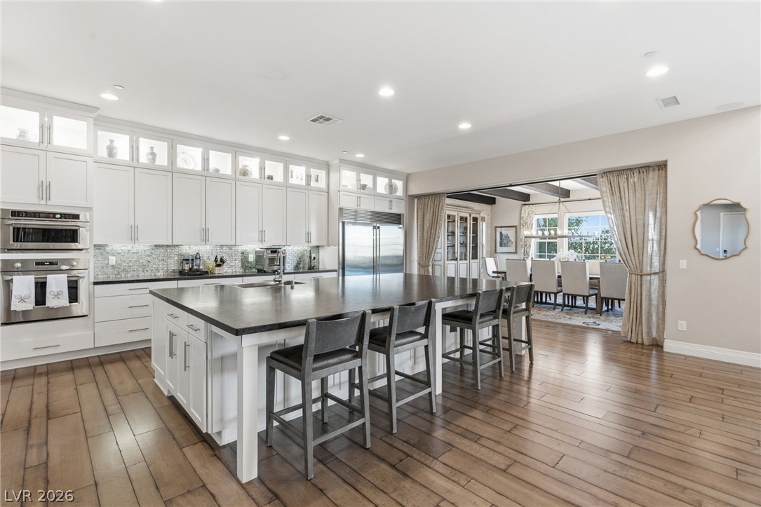 8 Olympia Chase Drive