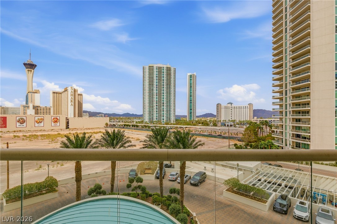 2747 Paradise Road 501