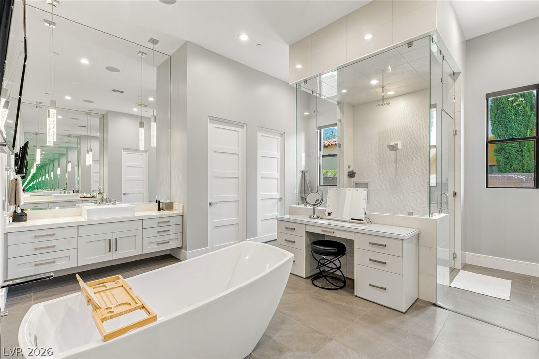 22 Greenside Drive