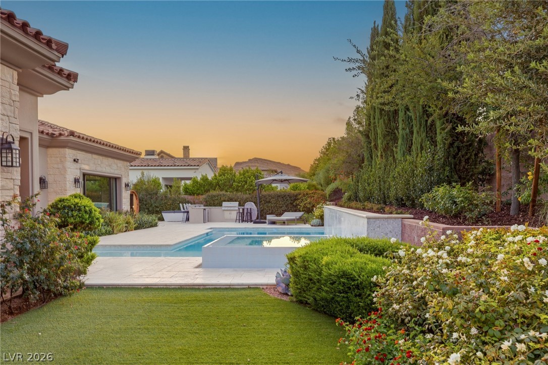 22 Greenside Drive