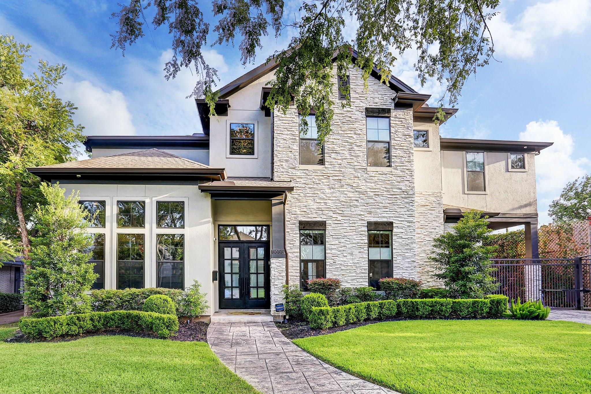 5655 Locke Lane