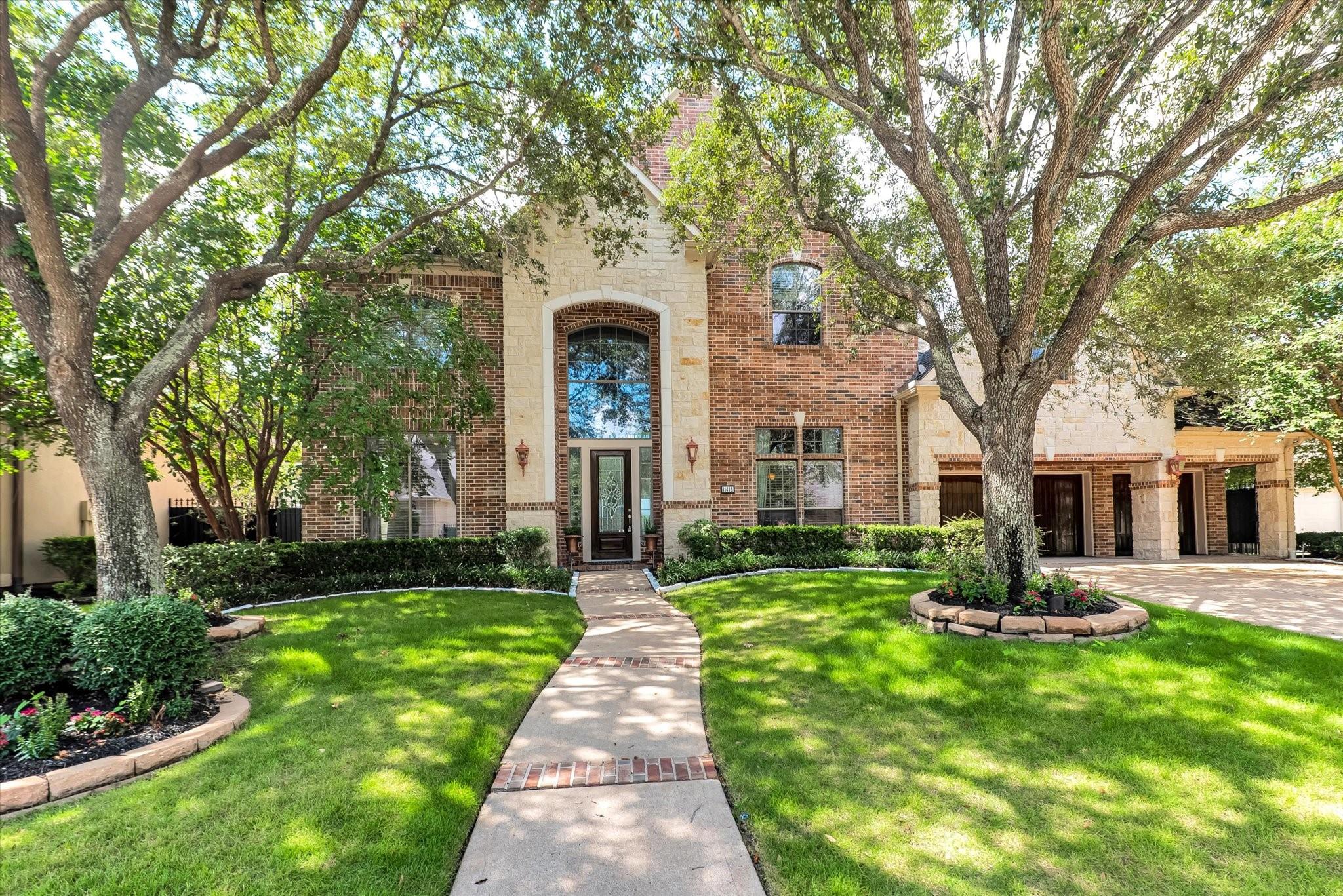 11415 Legend Manor Drive