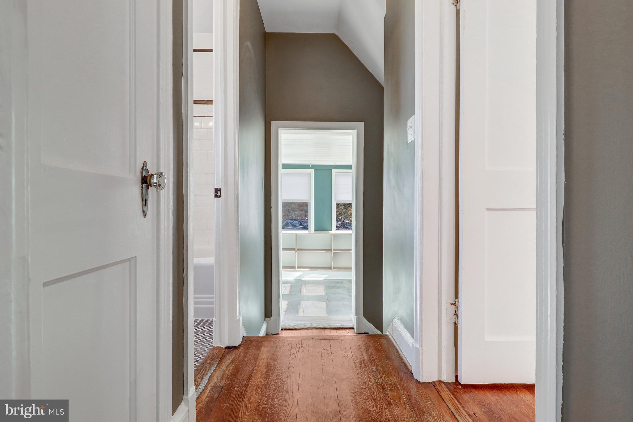 1 Whittier St NW
