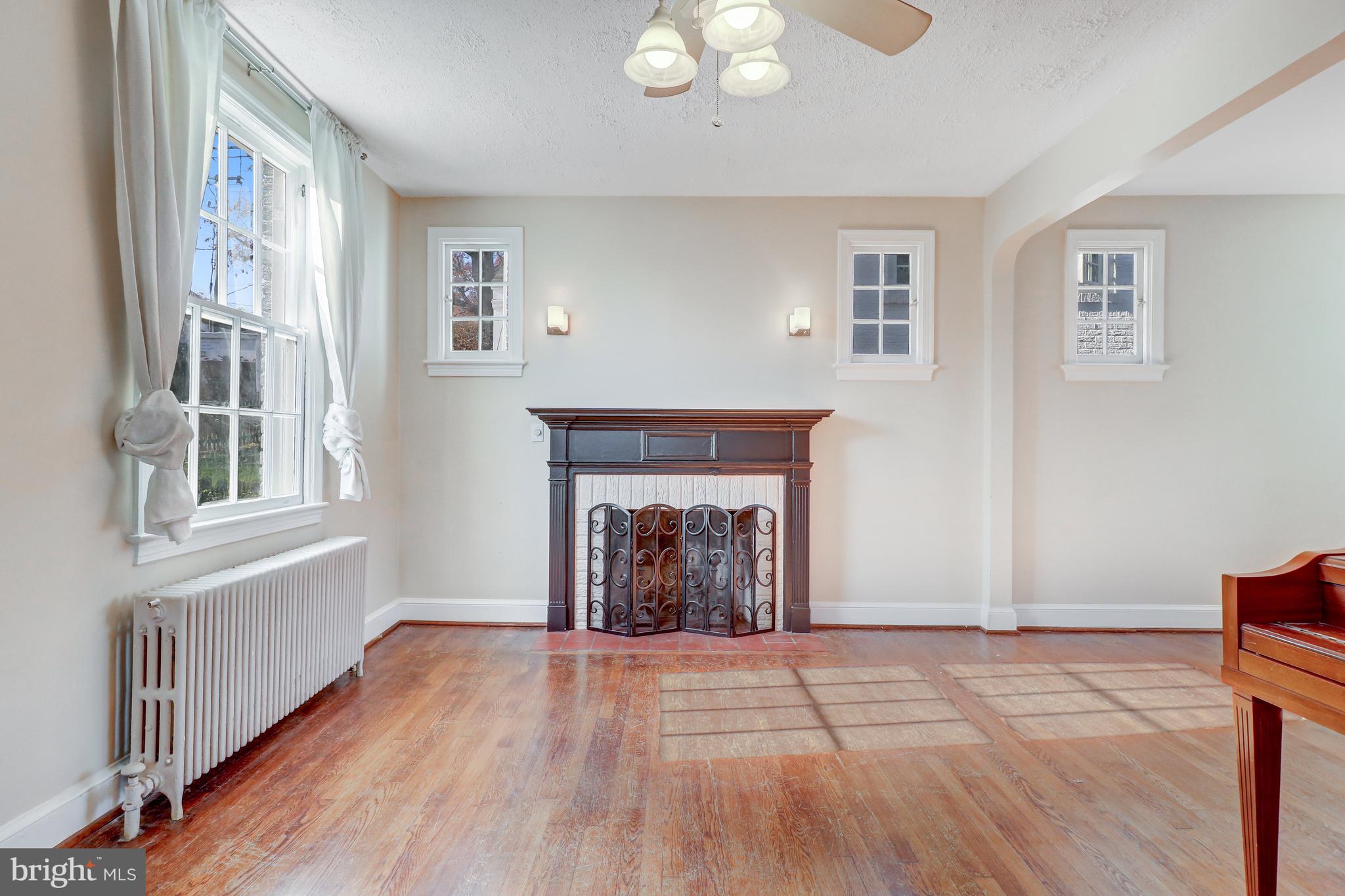 1 Whittier St NW