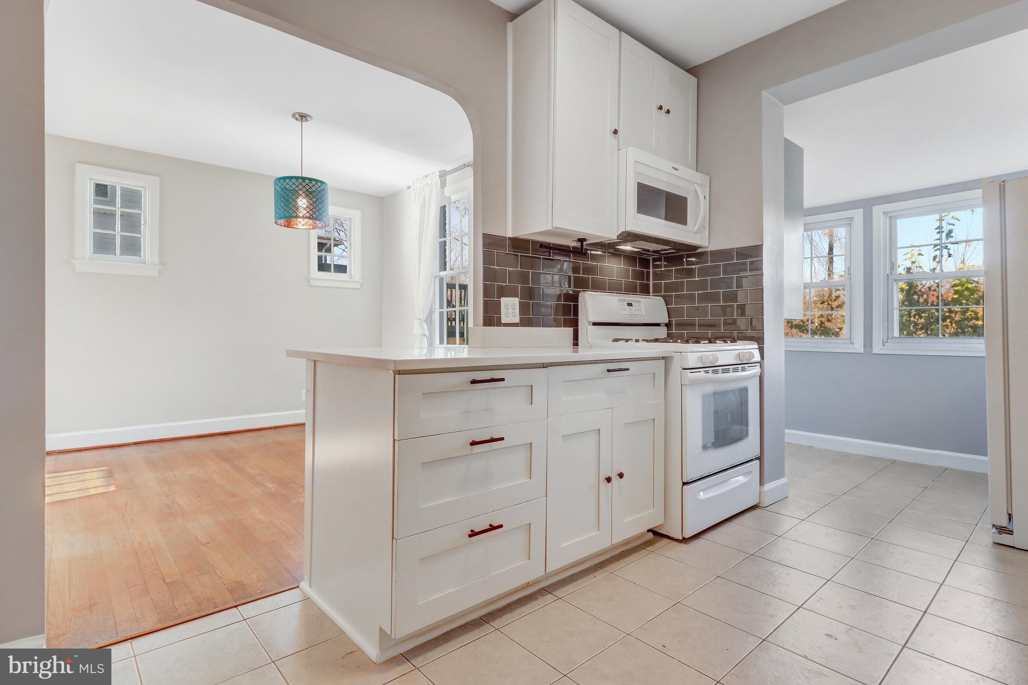 1 Whittier St NW