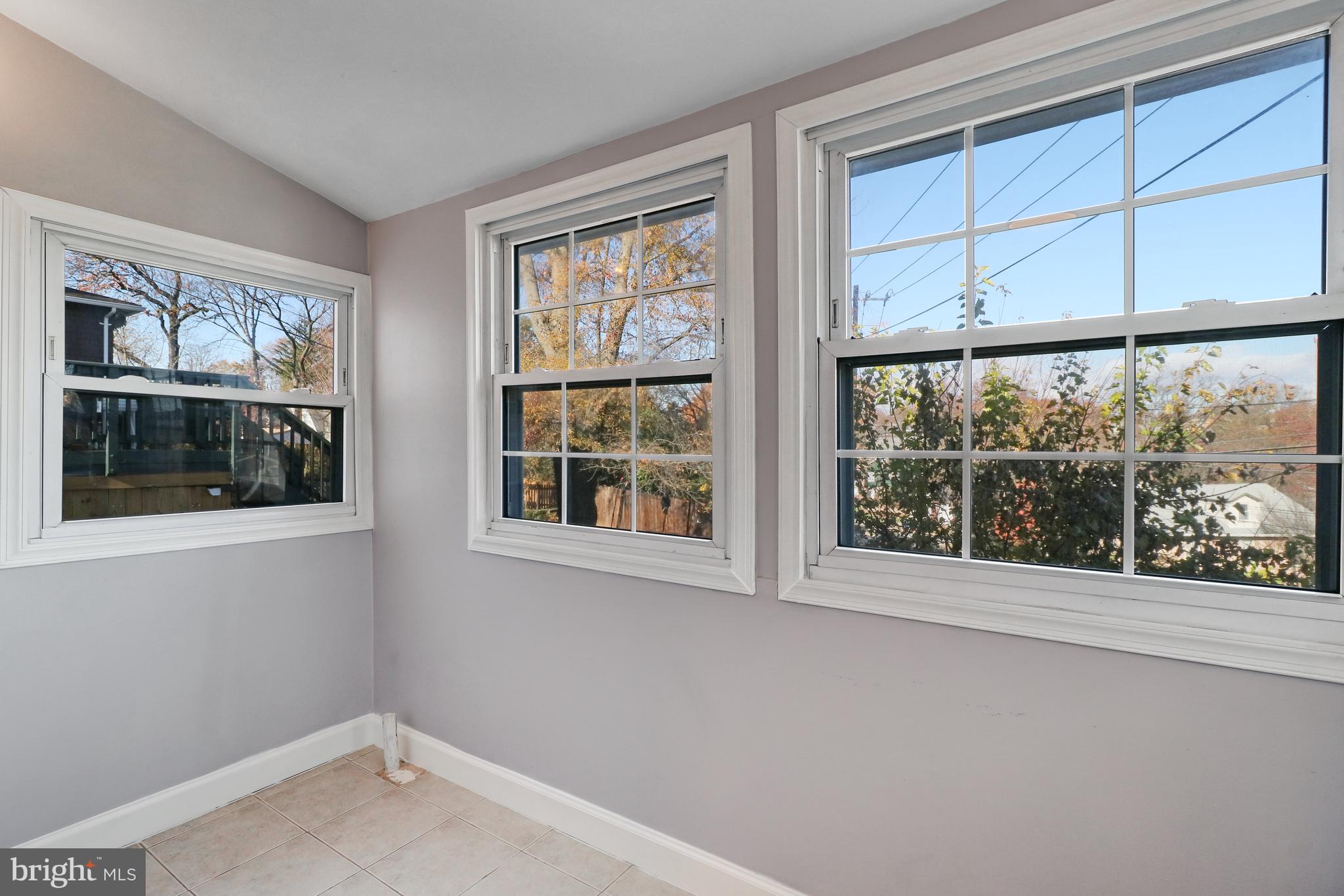 1 Whittier St NW