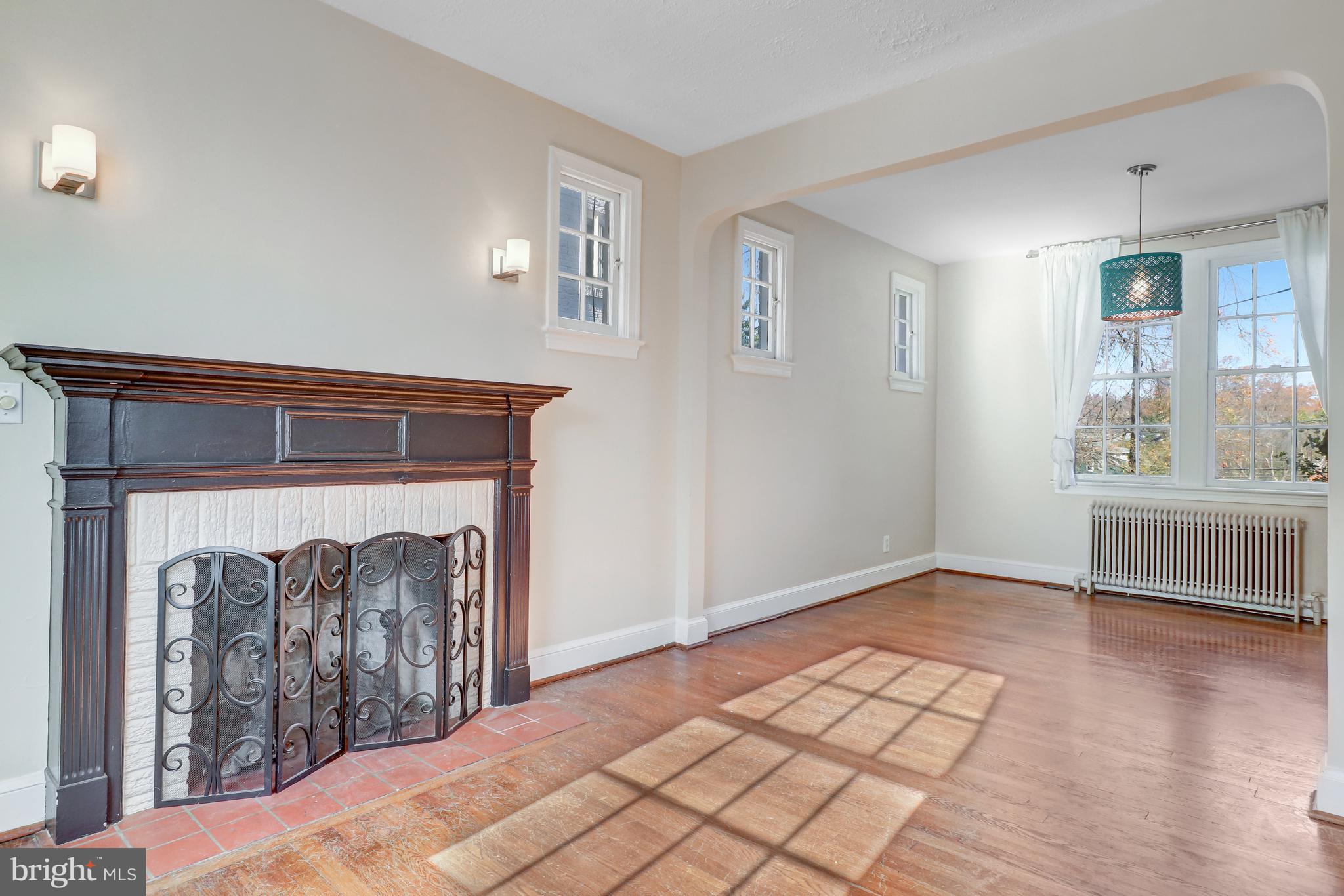 1 Whittier St NW
