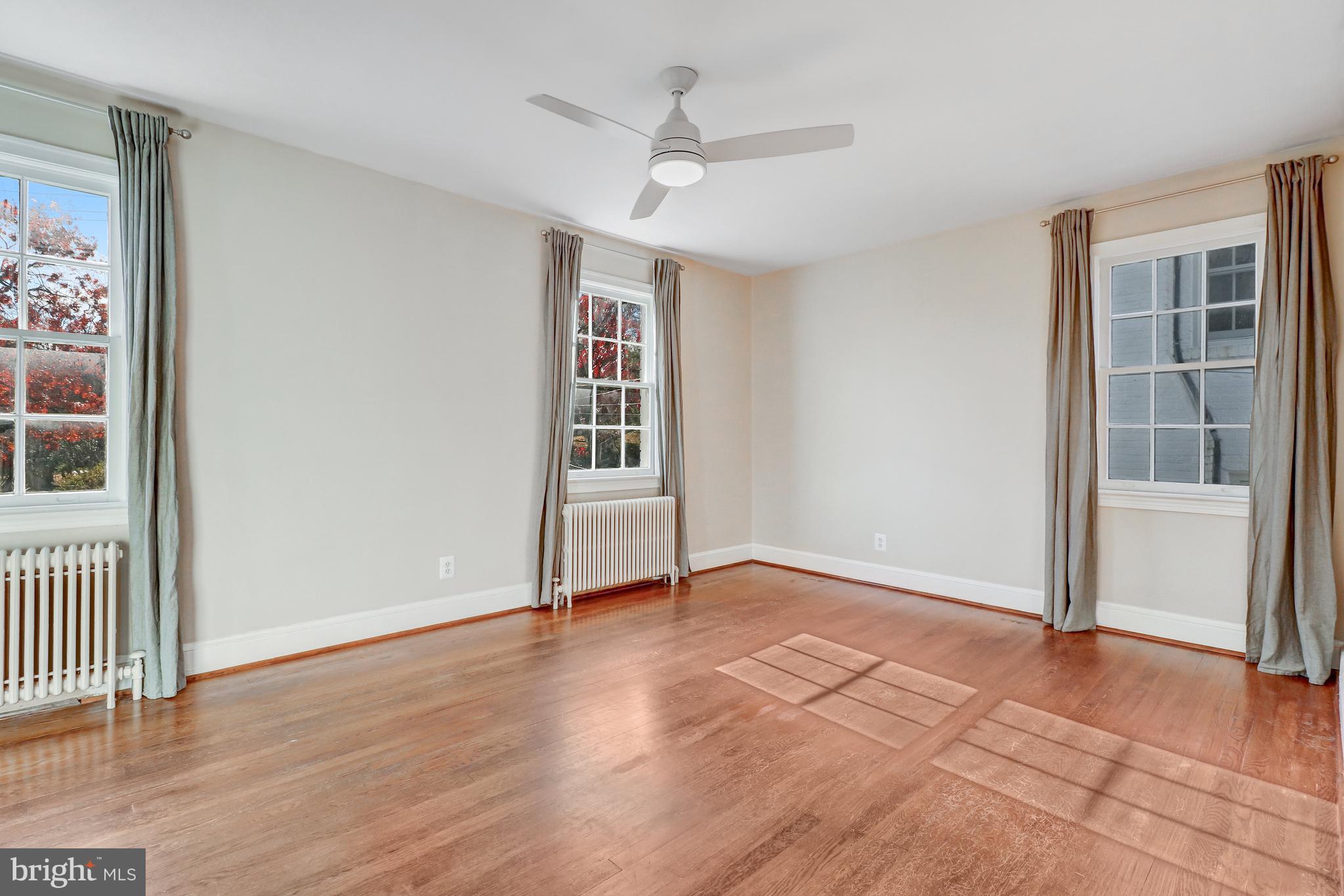 1 Whittier St NW
