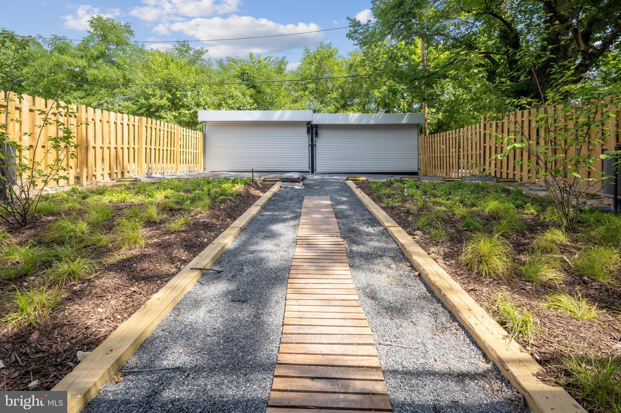 1372 Bryant St NE #4