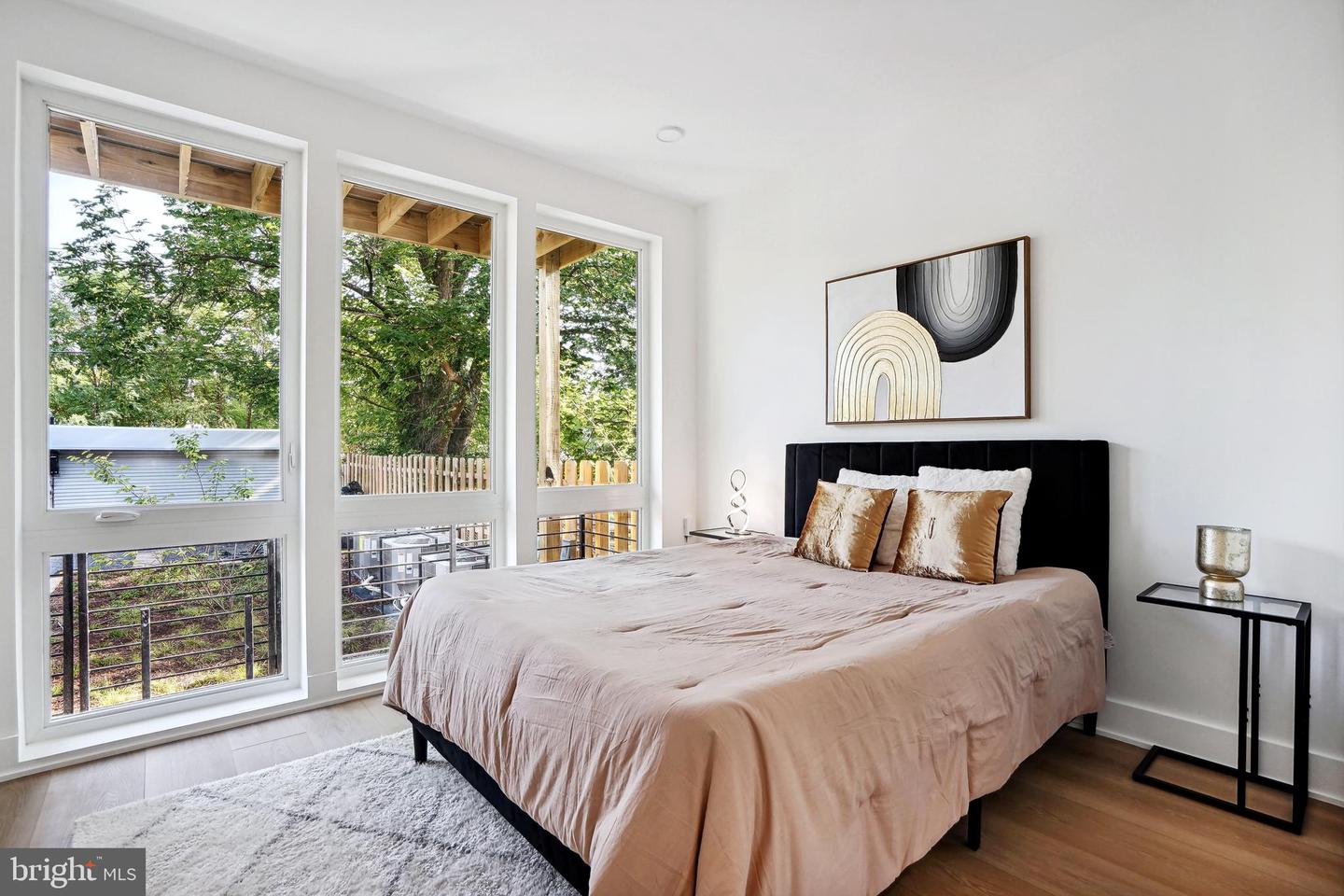 1372 Bryant St NE #4