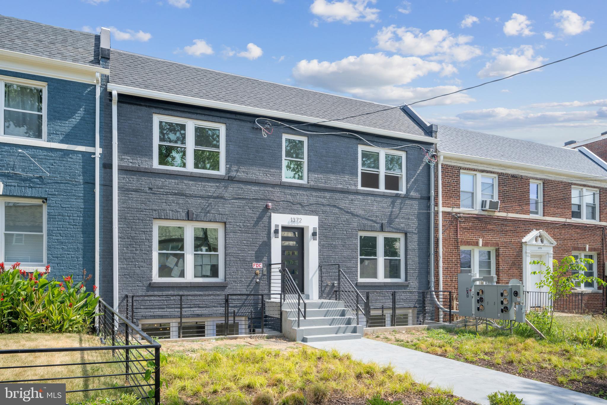 1372 Bryant St NE #4