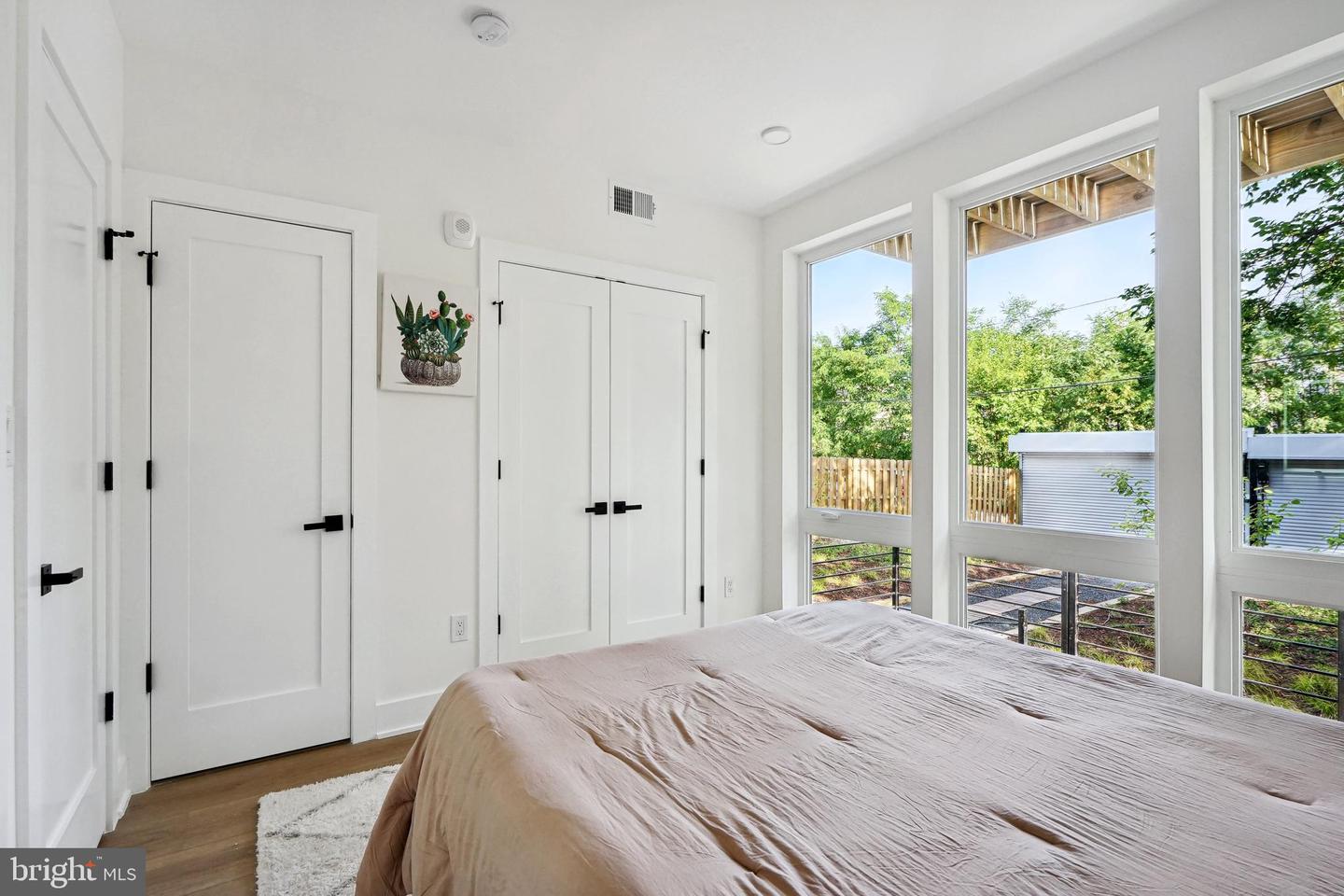 1372 Bryant St NE #4