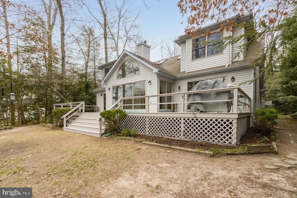 214 WATERFORD DRIVE