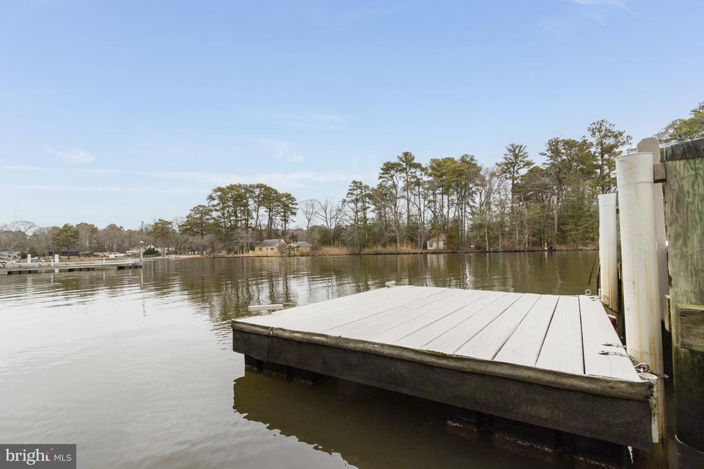 214 WATERFORD DRIVE