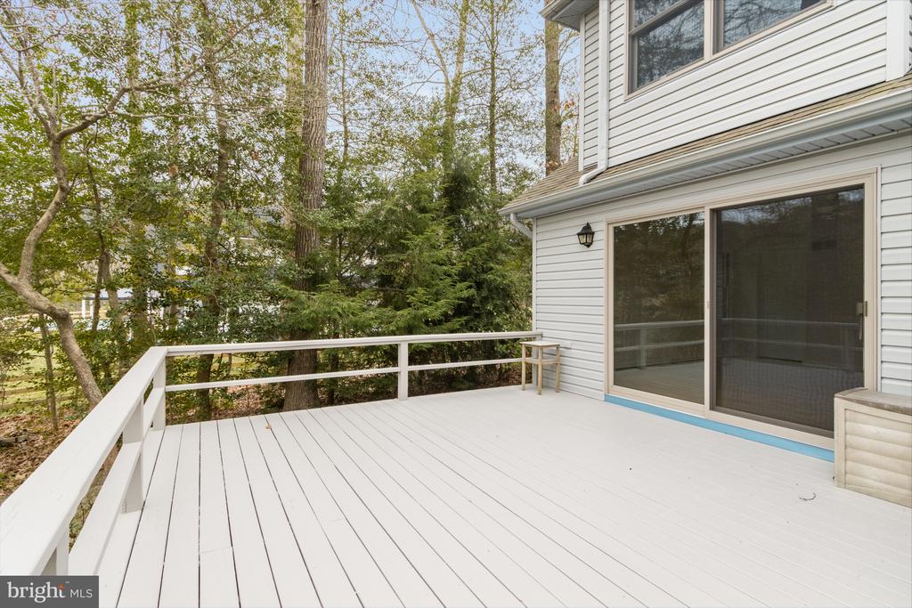 214 WATERFORD DRIVE