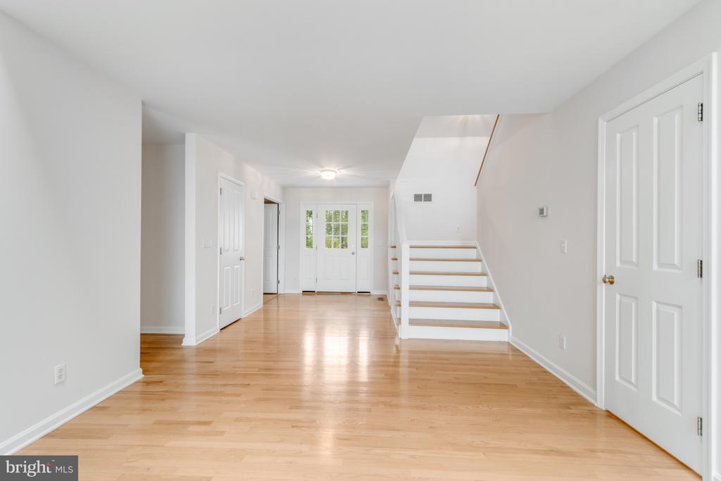 214 WATERFORD DRIVE