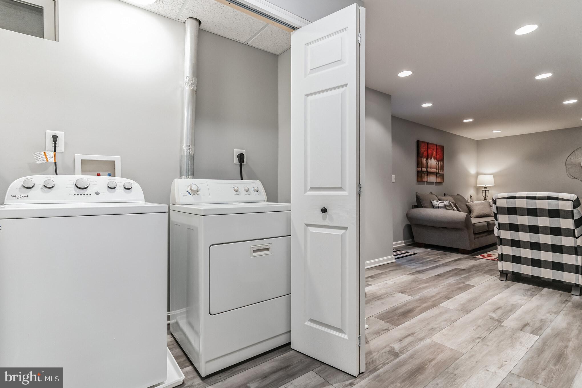1424 Briarwood PLACE