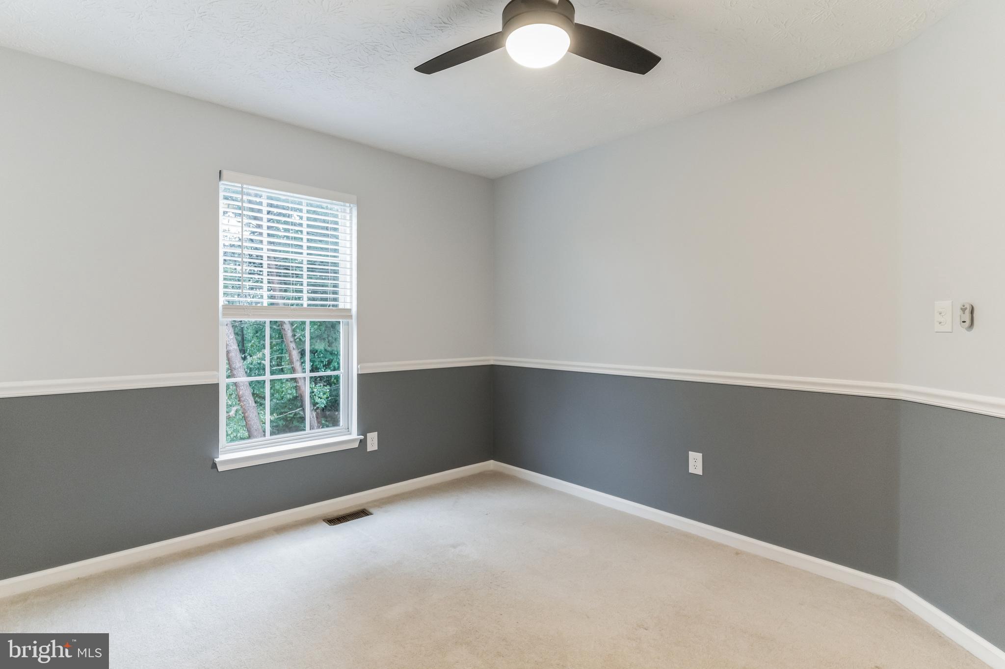 1424 Briarwood PLACE