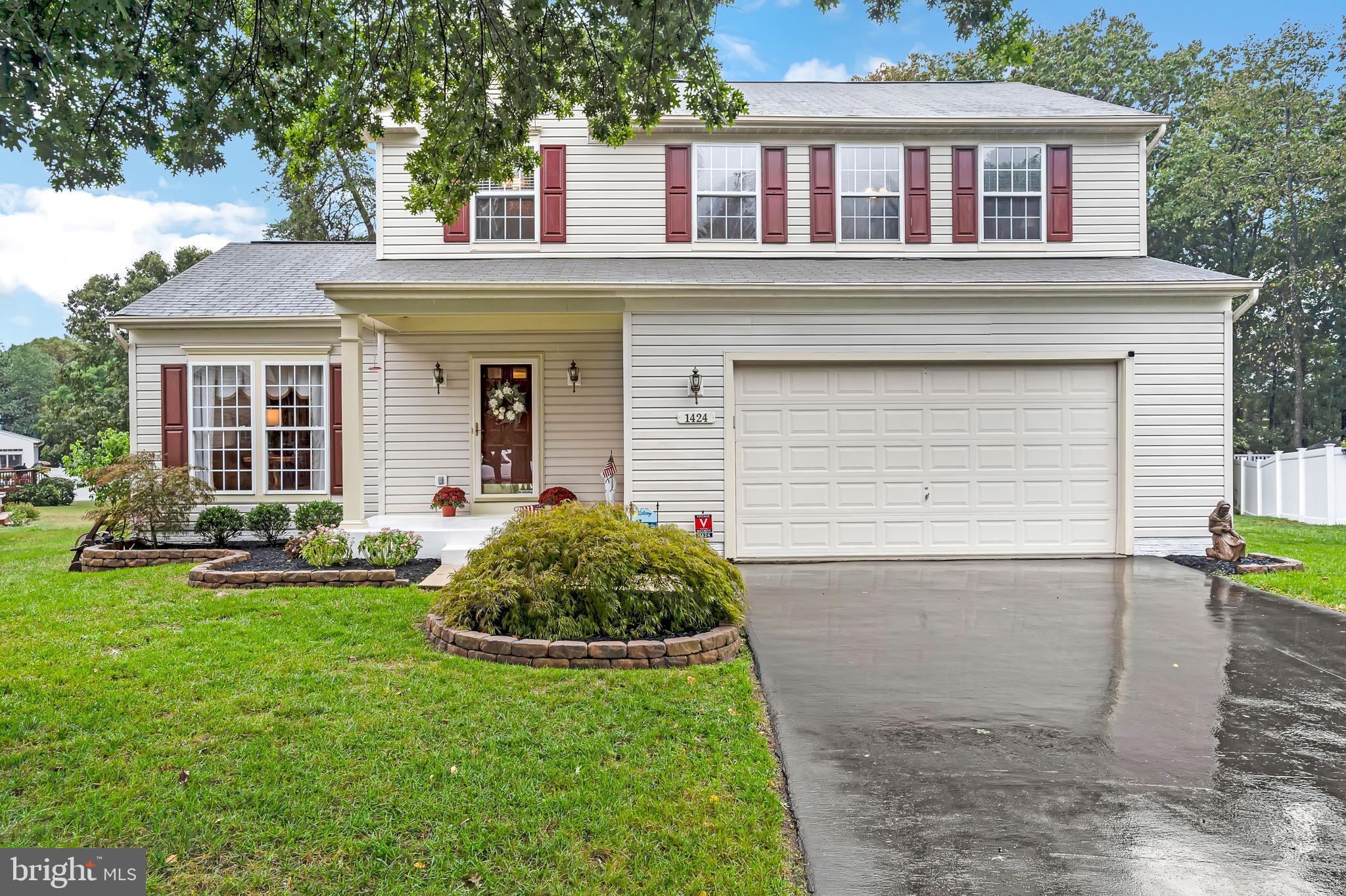 1424 Briarwood PLACE