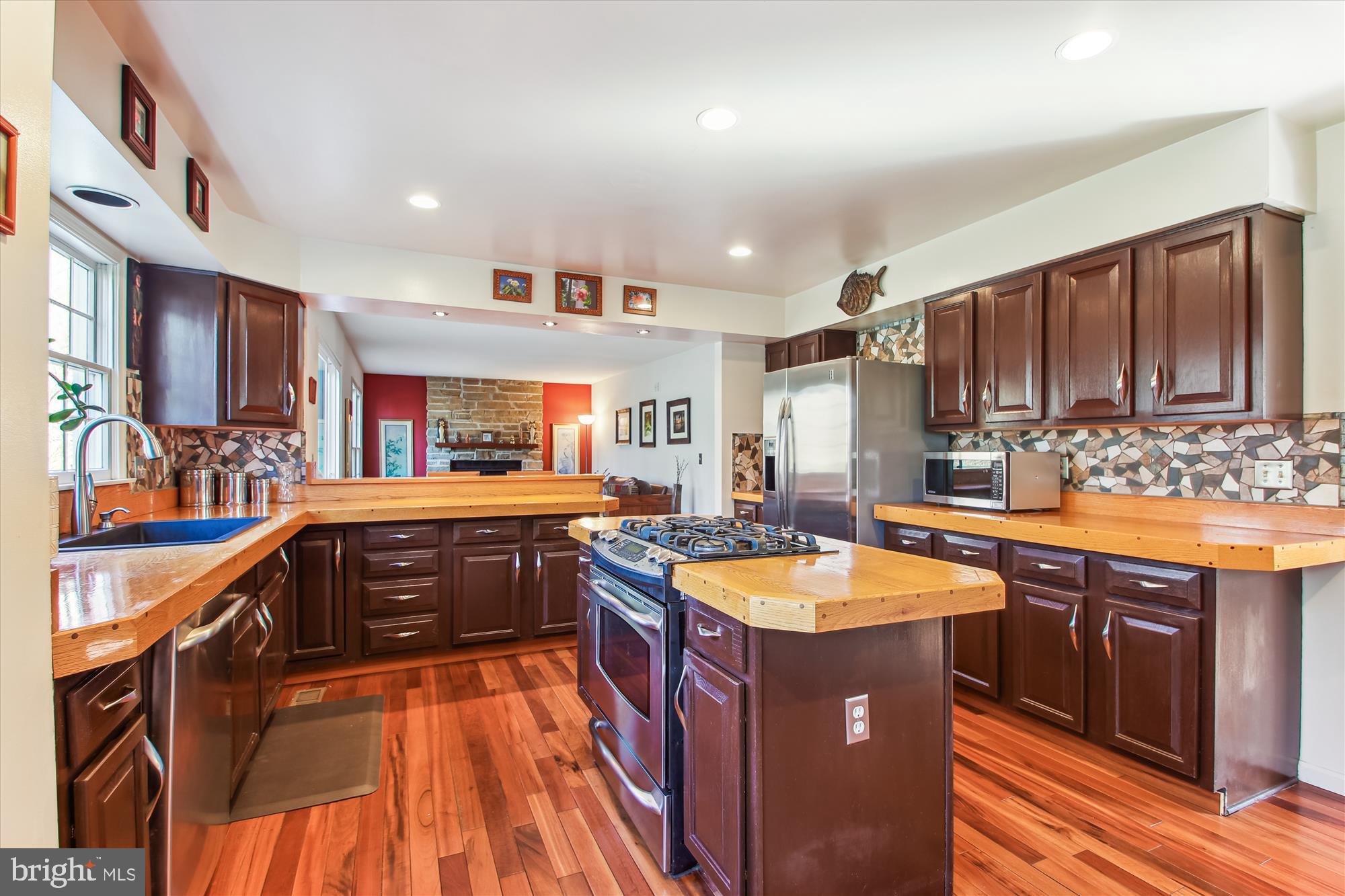 918 Berwick Dr