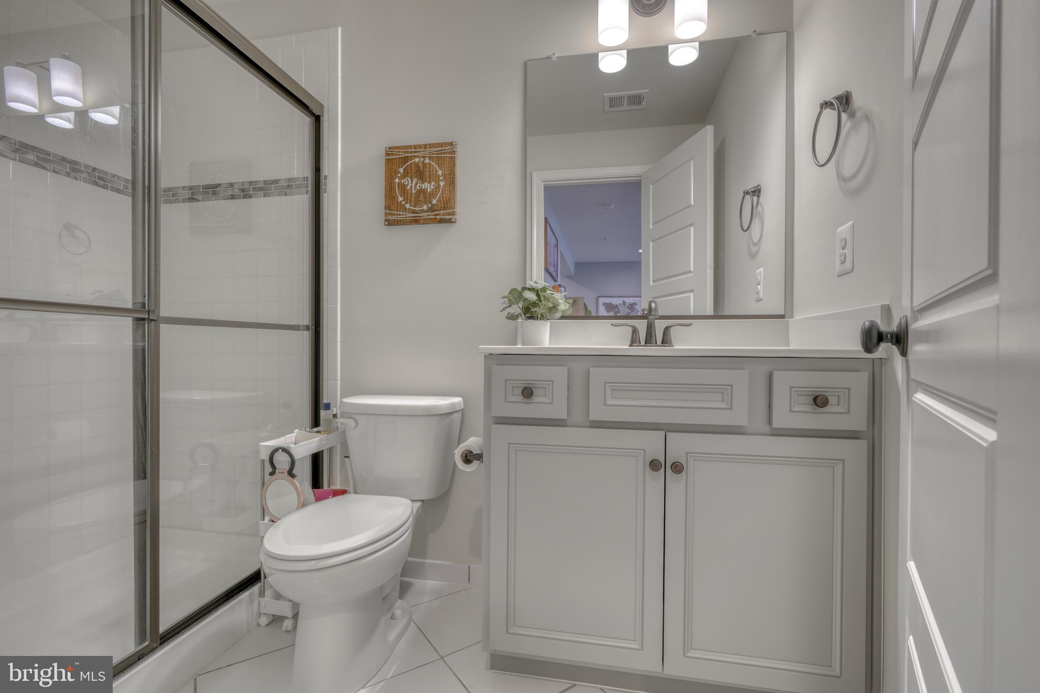 1270 Spanish Oak Way