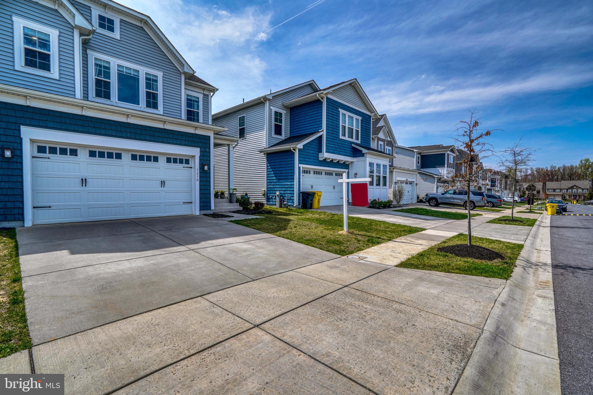 1270 Spanish Oak Way