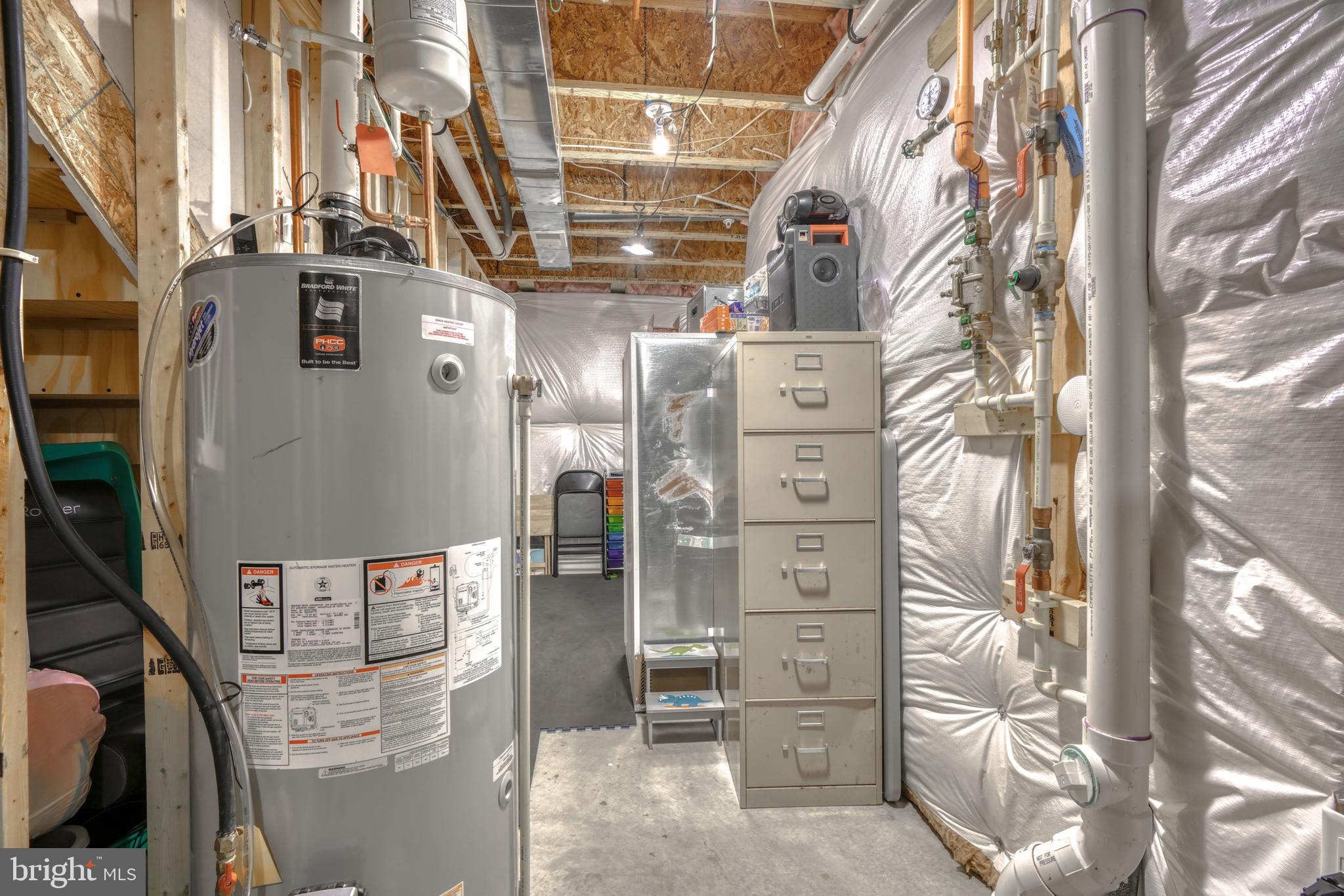 1270 Spanish Oak Way