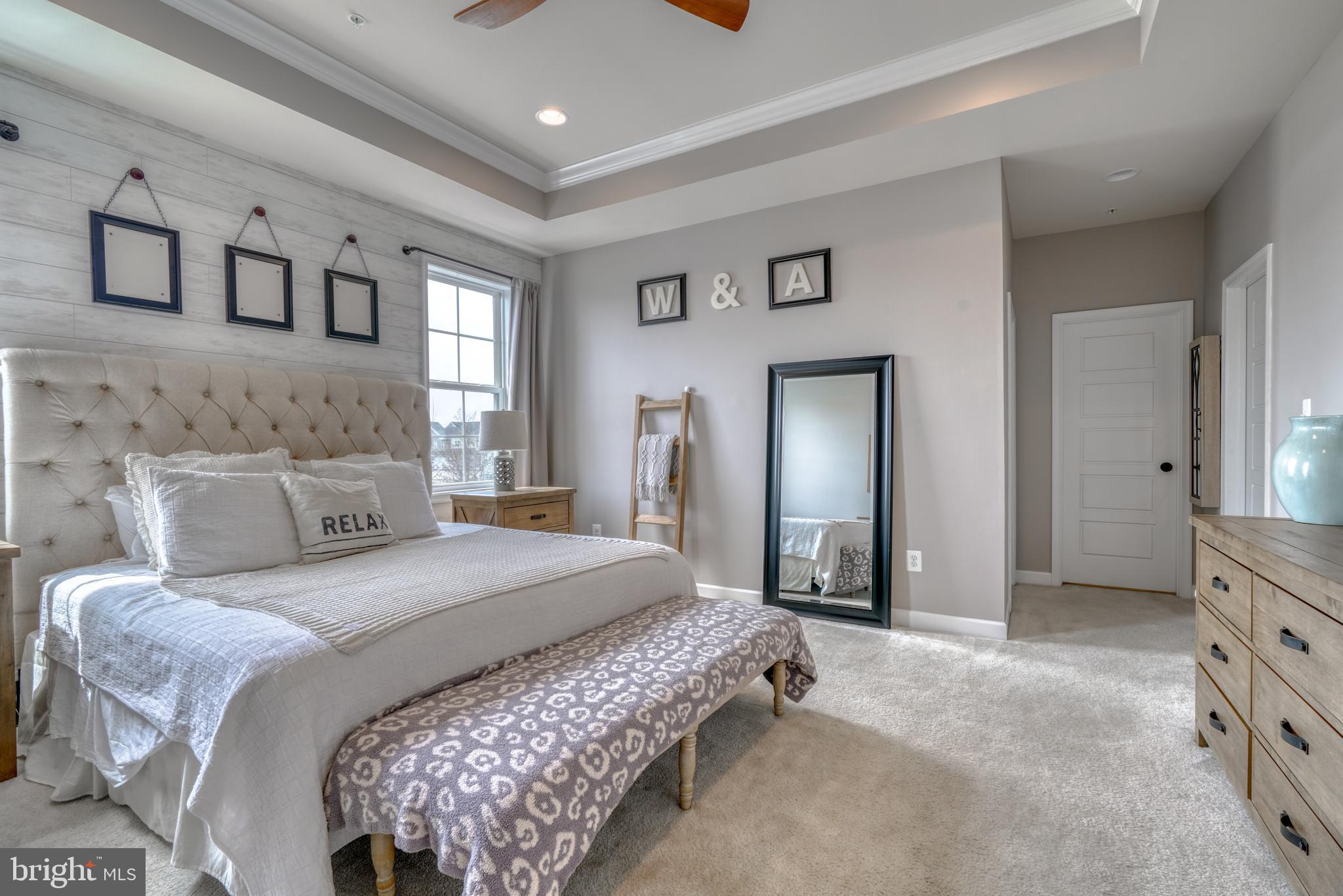 1270 Spanish Oak Way