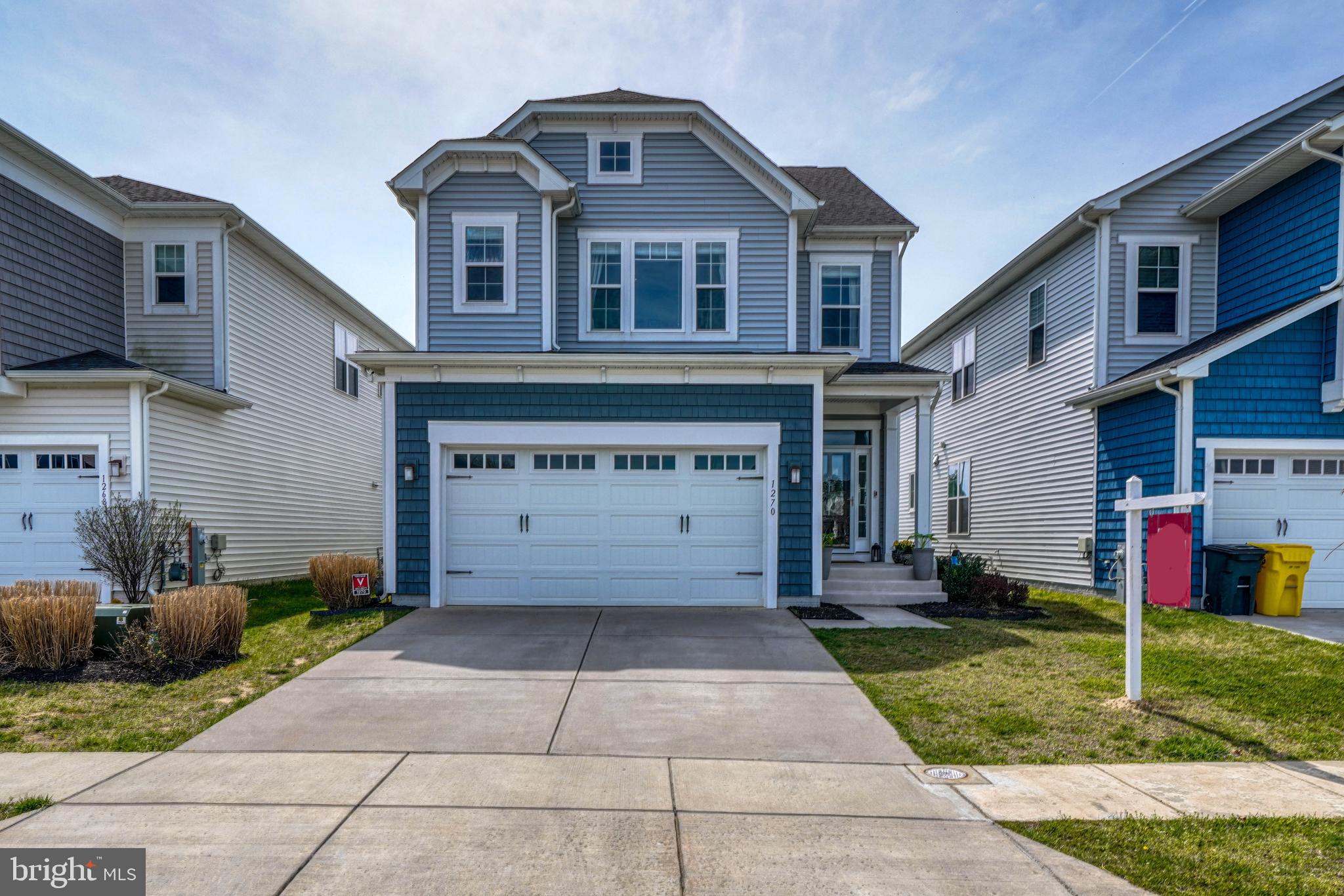 1270 Spanish Oak Way