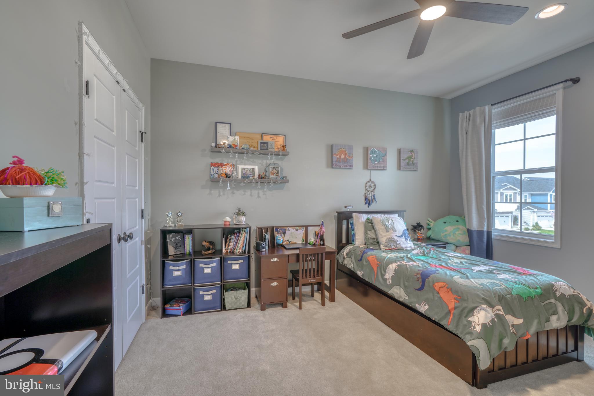 1270 Spanish Oak Way